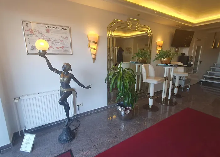 Hotel Am Elbufer Hamborg